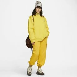 Women's Nike Sportswear Club Fleece Midrise Cargo Pants 10 Women's Nike Sportswear Club Fleece Midrise Cargo Pants -Nike outlet shop 6142355 ALT2